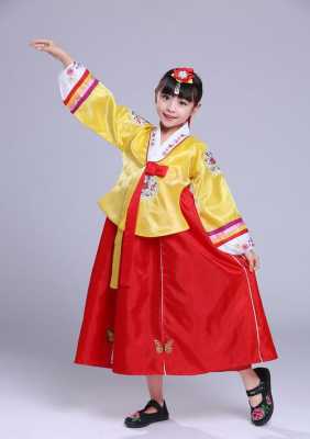 儿童韩式穿搭（儿童韩服造型图片）
