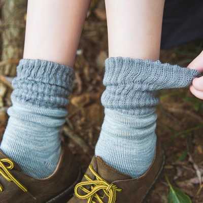 冬季关于堆堆袜的穿搭（堆堆袜搭配什么鞋子冬季）